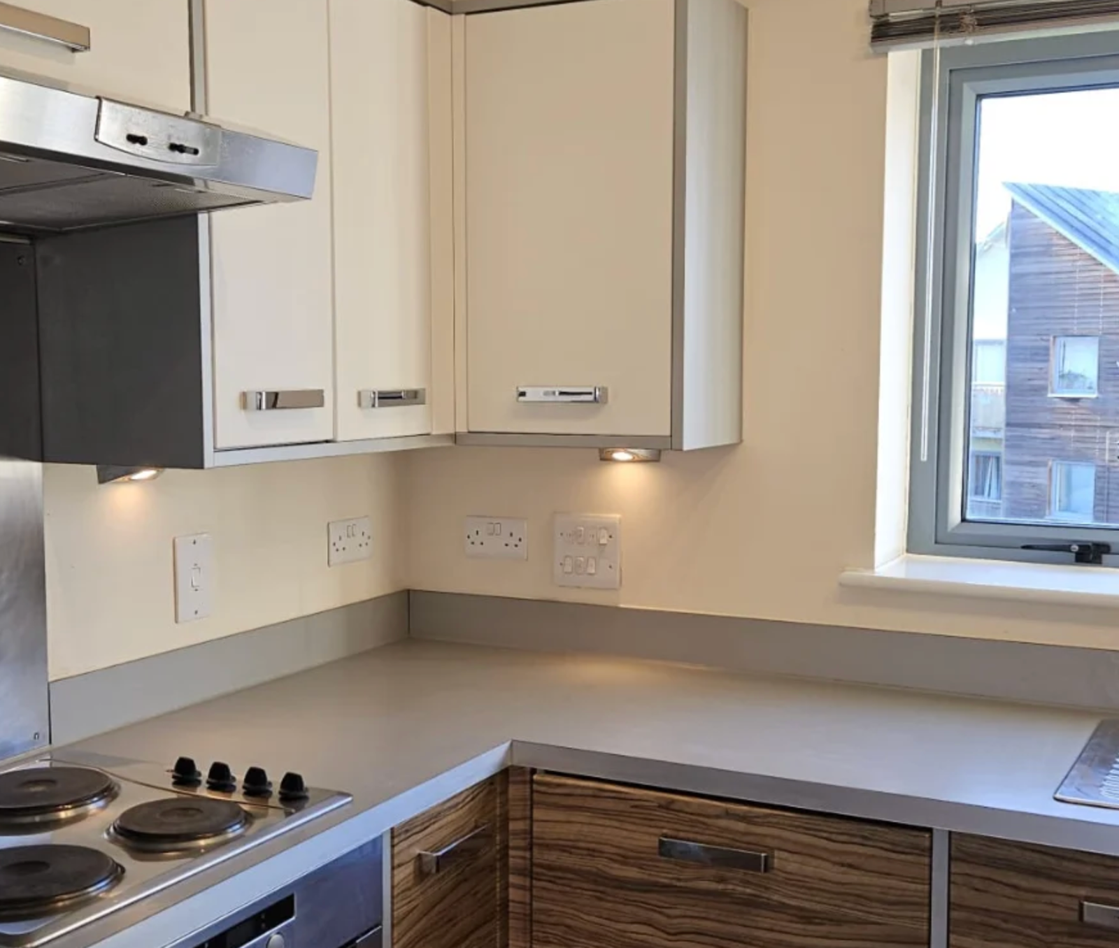 What Should You Do Before Professional End of Tenancy Cleaners Arrive?